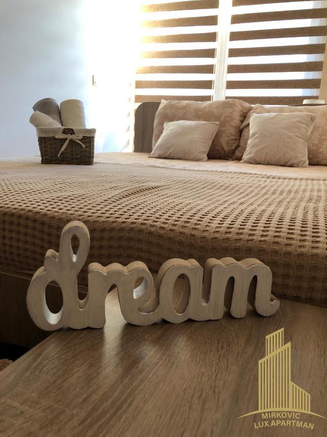 Mirkovic Lux Apartman Ni Dış mekan fotoğraf