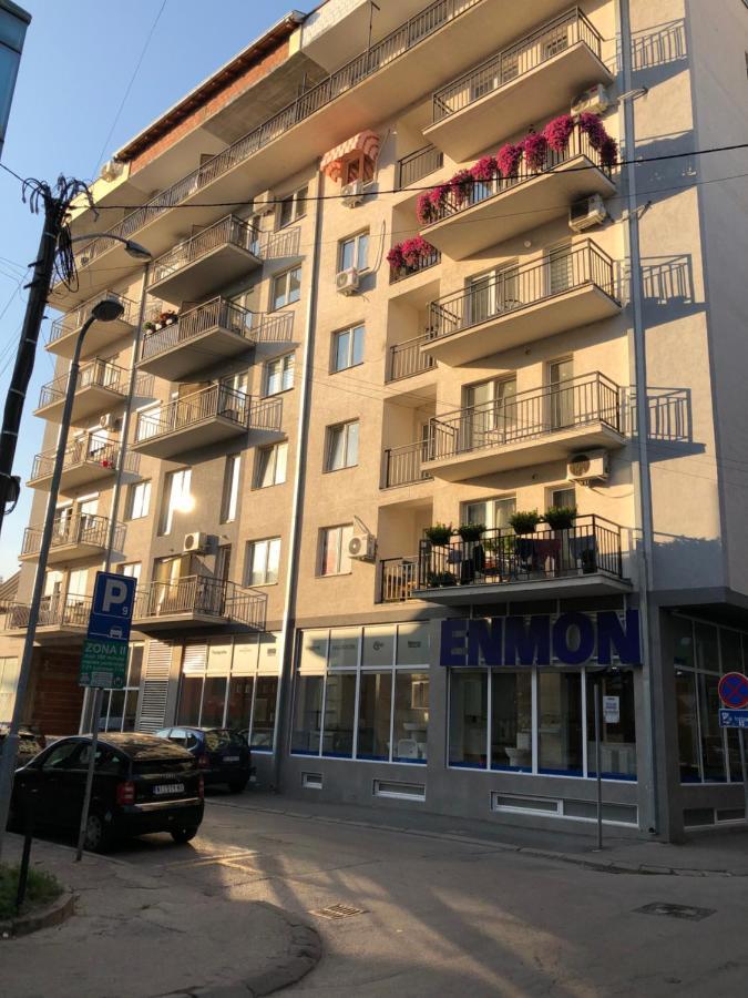 Mirkovic Lux Apartman Ni Dış mekan fotoğraf
